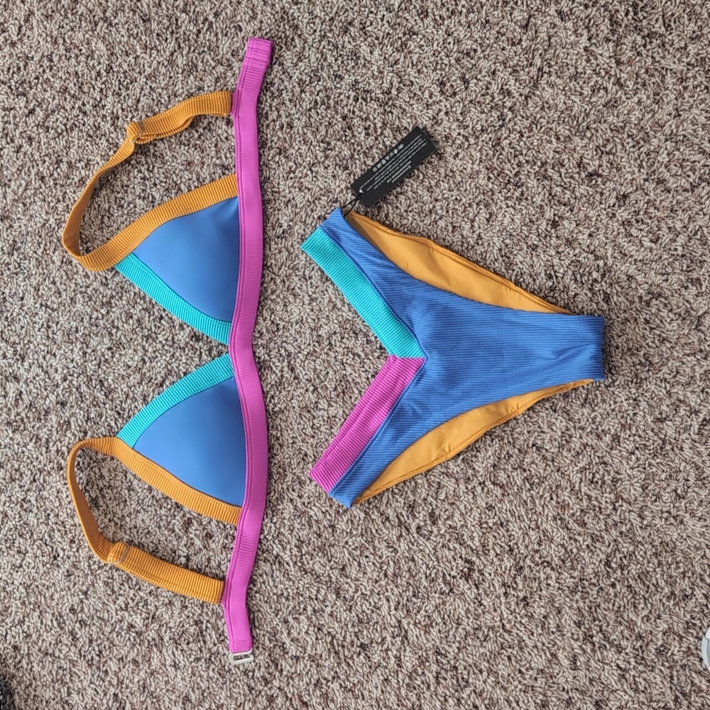 NWOT OneOne bikini